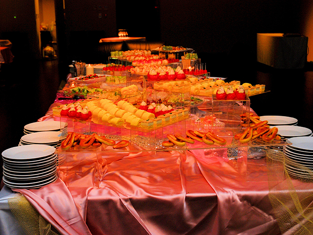 出張ケータリングオリジナル忘年会・納会・慰労会ビュッフェパーティープラン #1