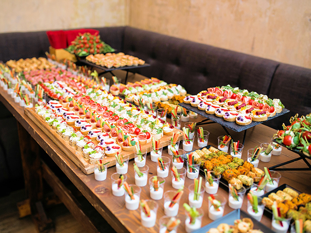 出張ケータリングオリジナル忘年会・納会・慰労会ビュッフェパーティープラン #4